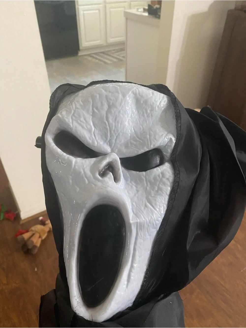 Flying Ghostface - Halloween decor